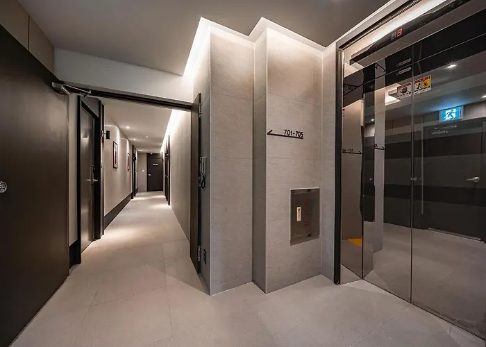 Brown Dot Signature Hotel Busan