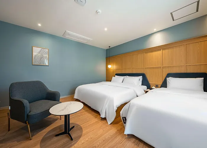 Brown Dot Signature Hotel
